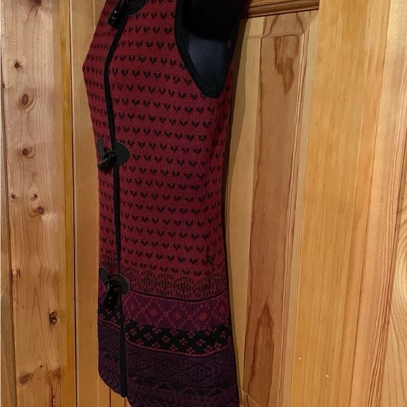 Icelandic Design Wool Blend Vest Womans XS Toggles with Snaps~Tunic Length - Picture 3 of 12